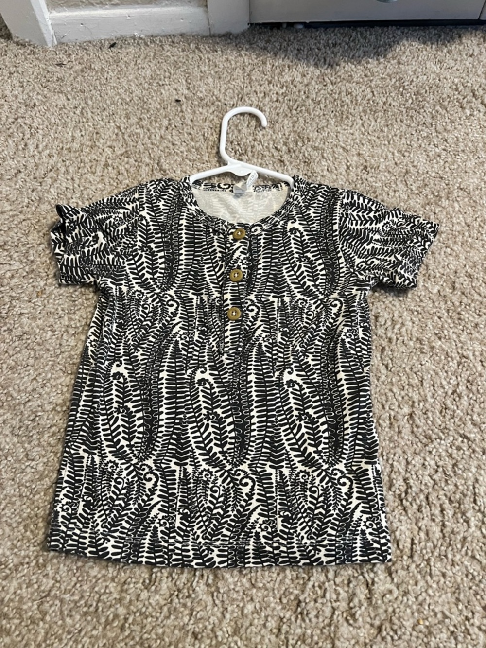 Kate Quinn the woods short sleeve t shirt